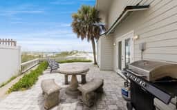 Beachfront Oasis - Image 3