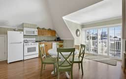 Holzworth House - Image 4