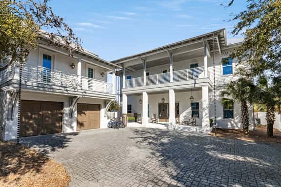94 Pinecrest - Image 1