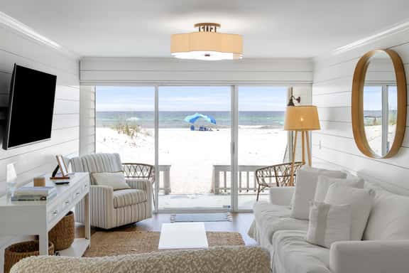 Beachfront Oasis - Image 1