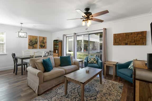 Beachwood 8G - Image 1