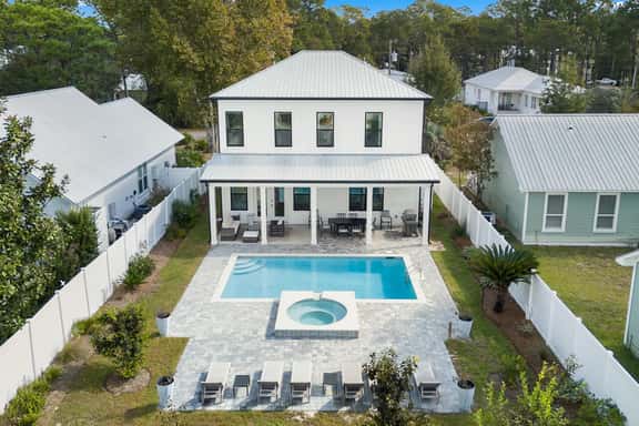 Coconut Cove - Image 1