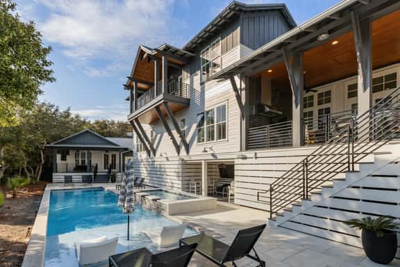 The Beach Pearl - Image 1