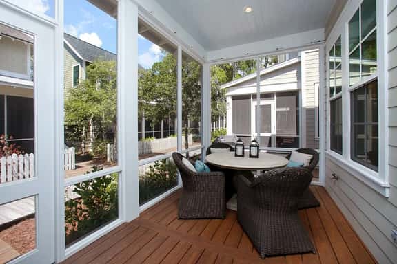 Southern Charm - Image 1