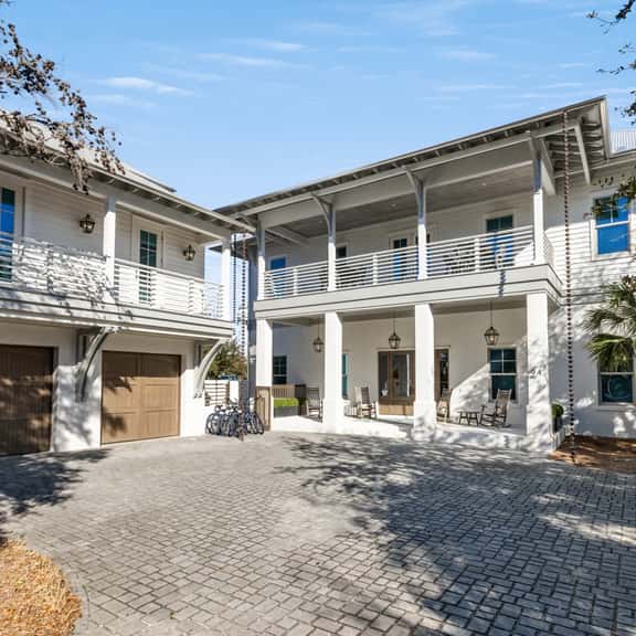 94 Pinecrest - Image 1