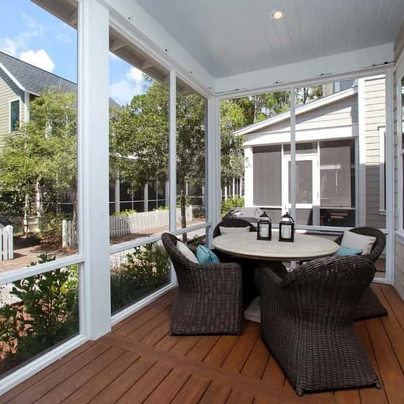 Southern Charm - Image 1