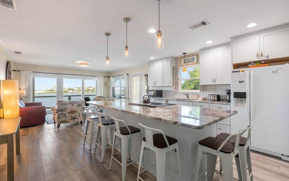 Nora's Place - Image 5